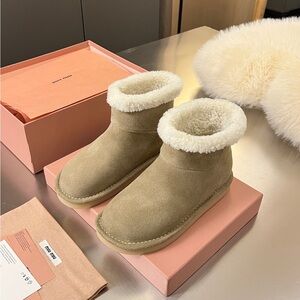 Miu Miu Tan Suede Boots with Cream Fur